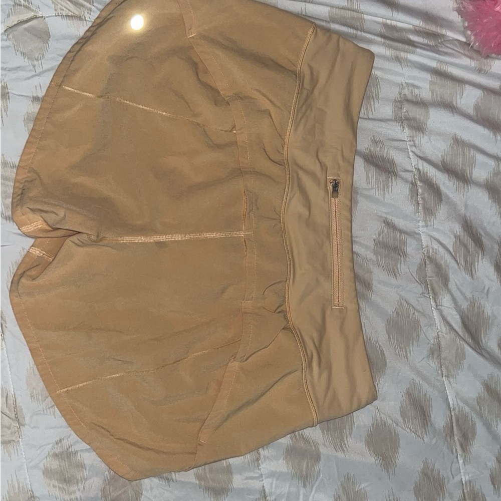 Lululemon speed up high rise lined short 2’5”